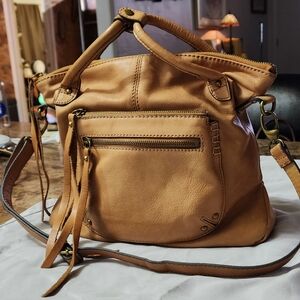 Hand bag/ Shoulder Bag